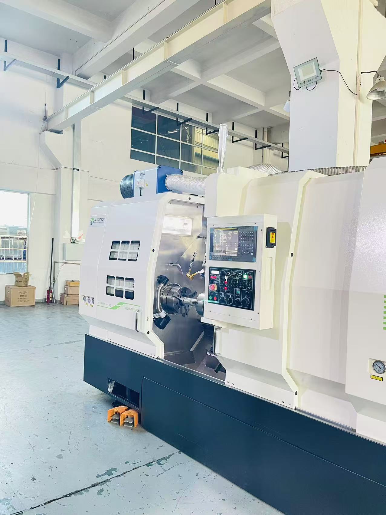 CNC slant bed lathe