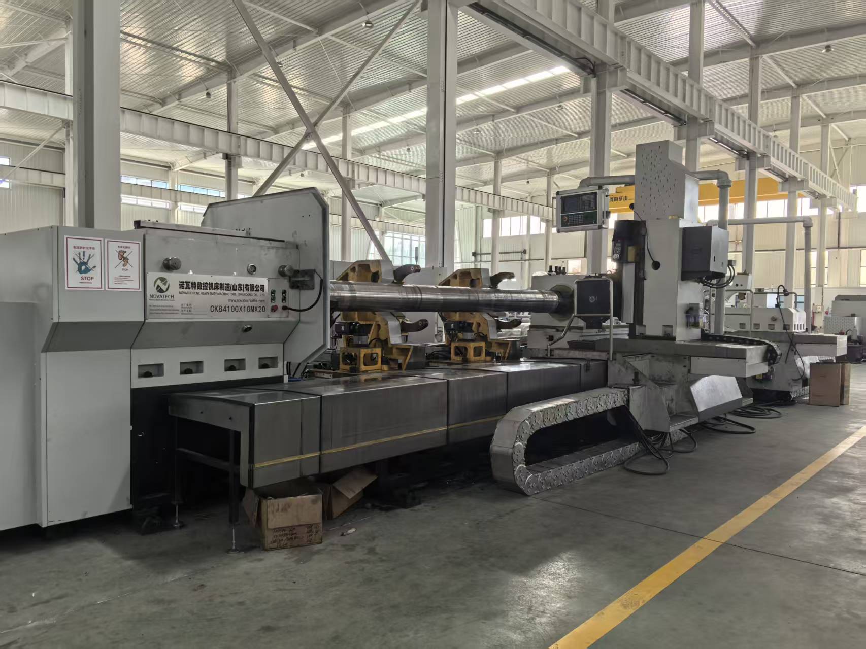 CK84100 heavy duty lathe